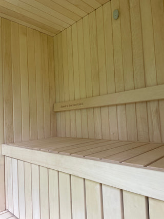 Jonas S 4-Person Traditional Insulated Sauna Cube