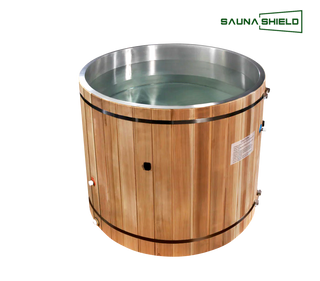 Pacific Cedar Plunge Tub - Elegant and robust plunge tub made from high-quality cedar wood, featuring a spacious design and classic round shape.